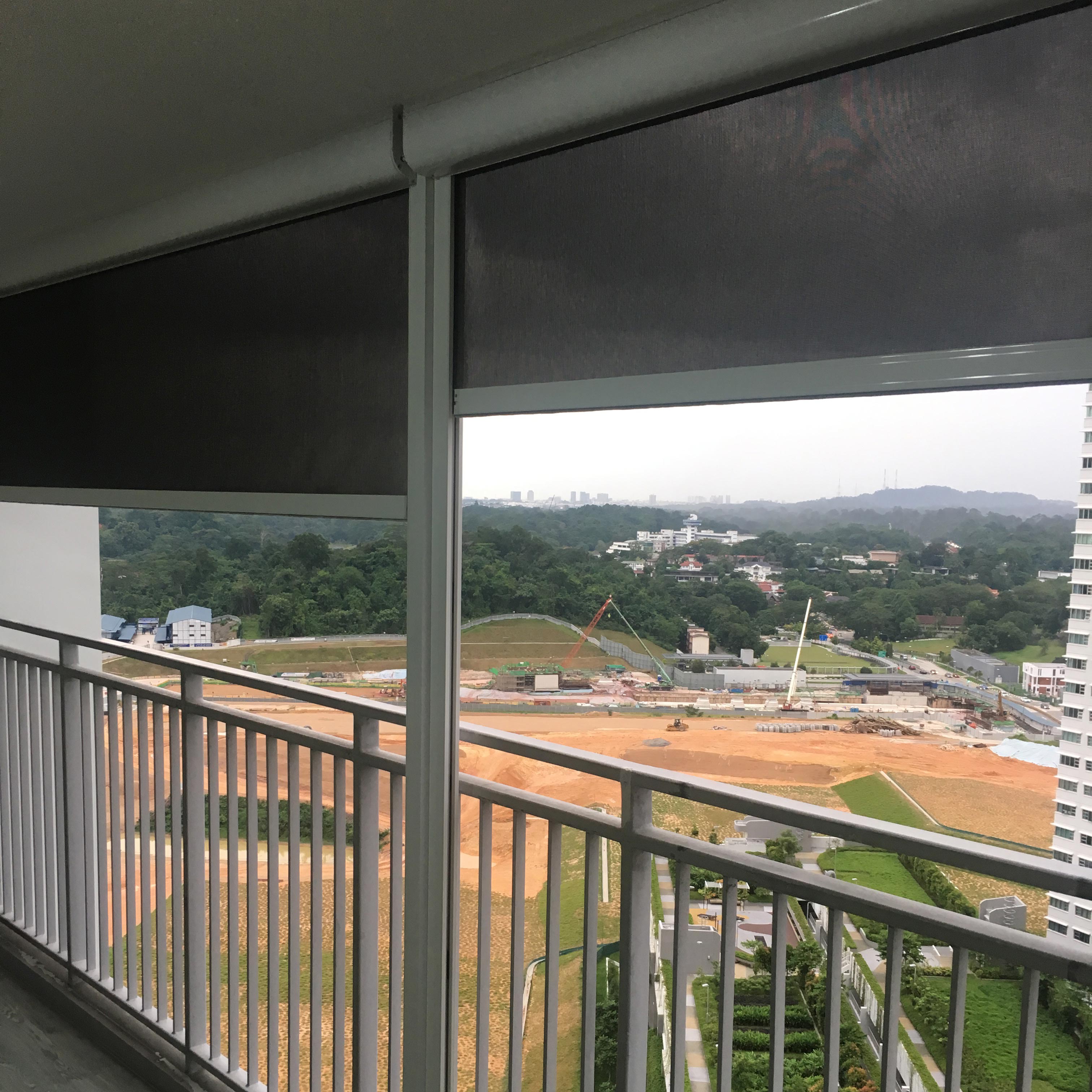 balcony blinds